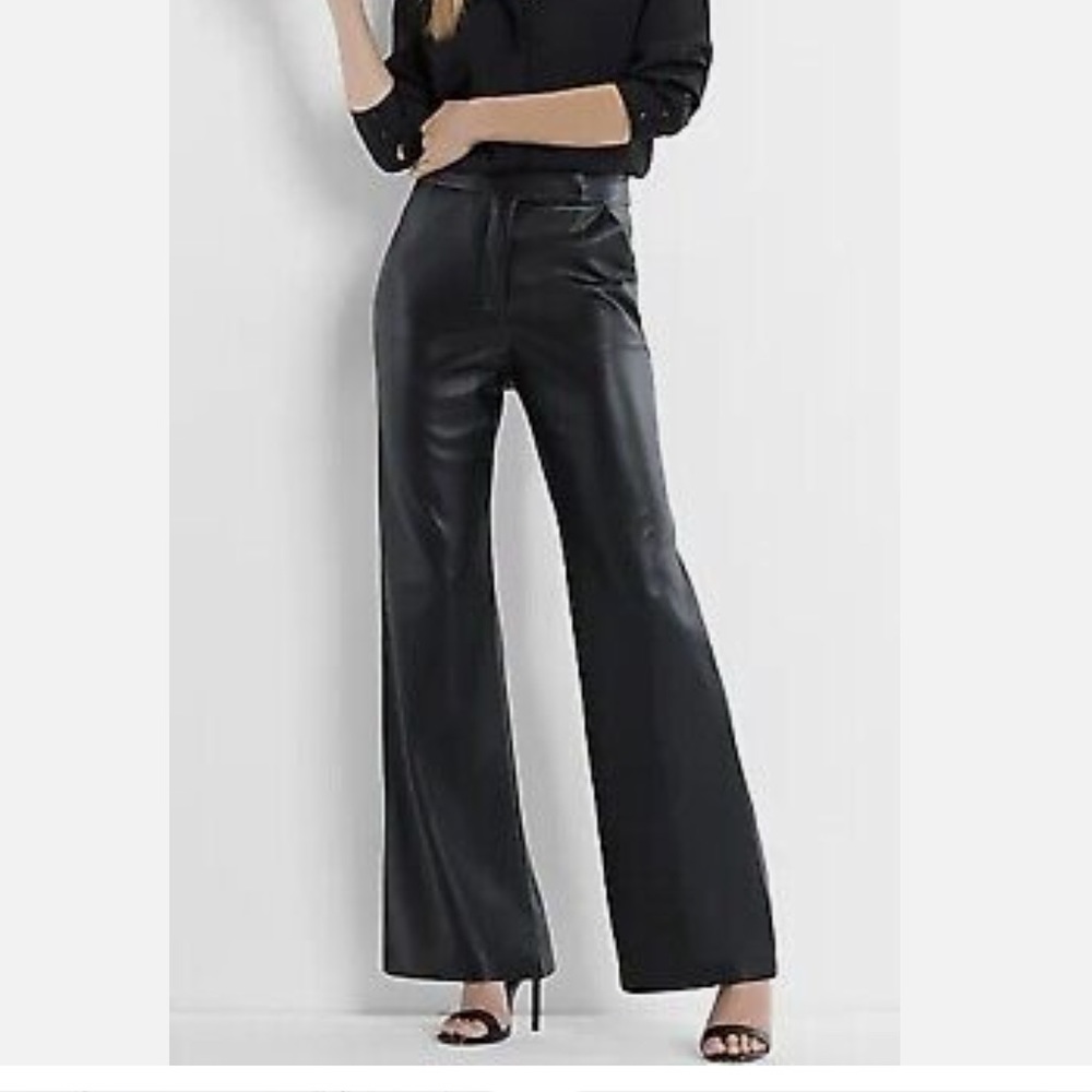 [EXPRESS] NWT Faux leather wide leg trouser